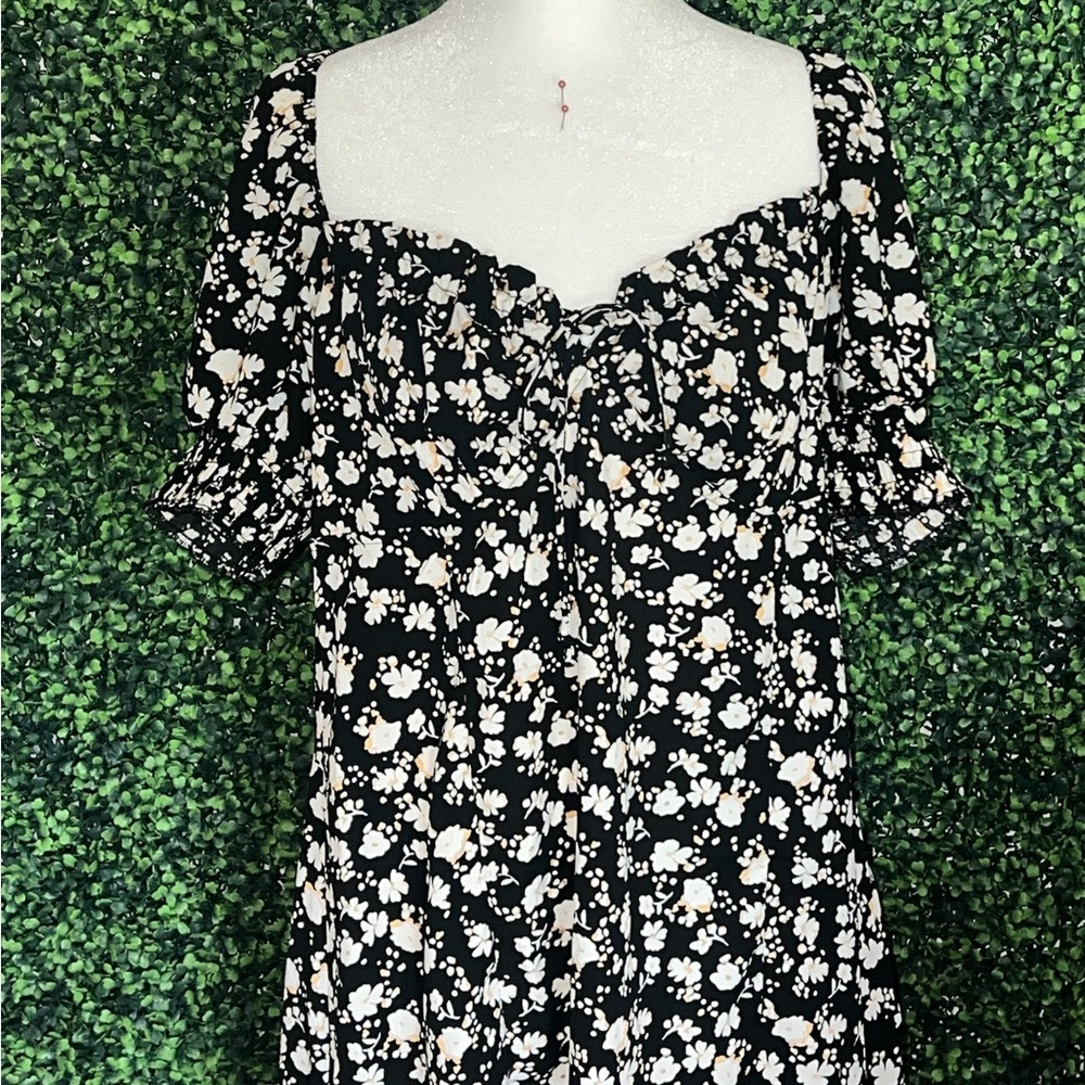 Worn twice trix purchased at a boutique XL
